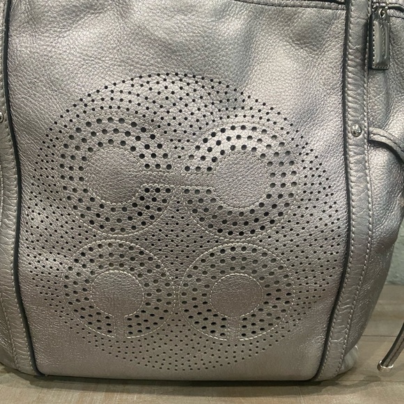 Authentic Leather Coach Satchel/ Shoulder Handbag - Picture 4 of 11